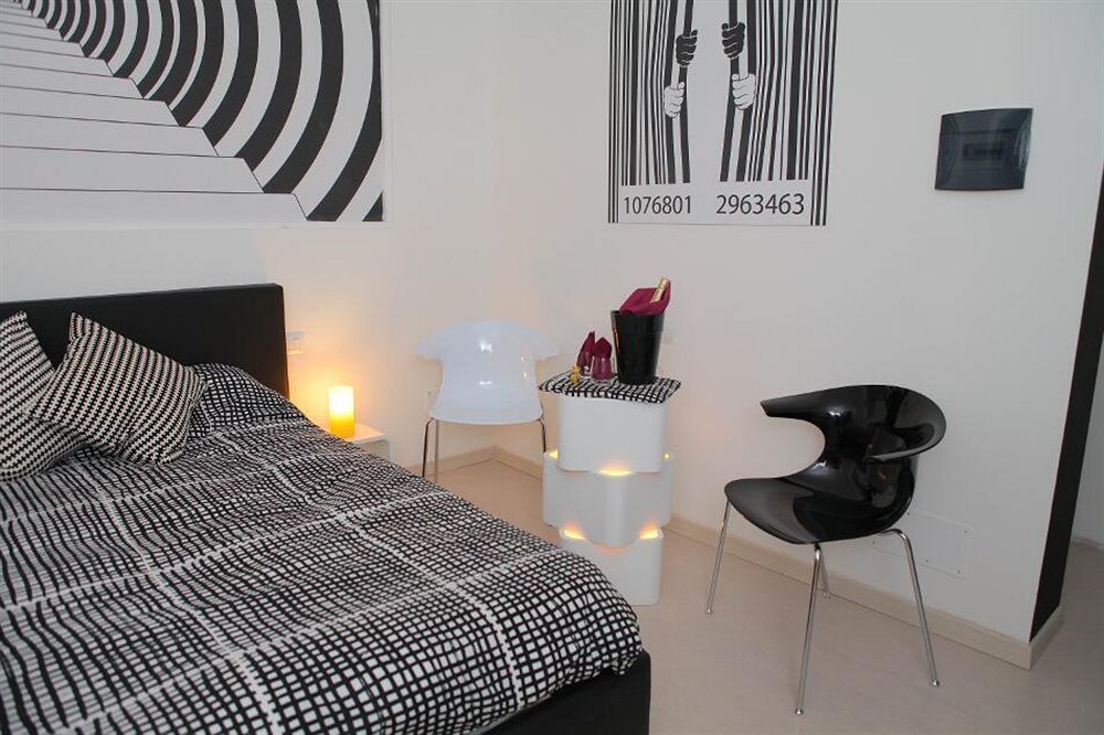 Chroma Italy - Ena Guest House מראה חיצוני תמונה